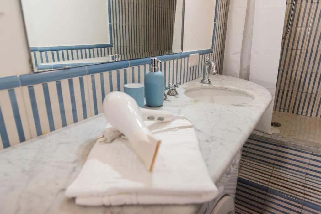 Trevi Domus Avignonesi Daire Roma Dış mekan fotoğraf
